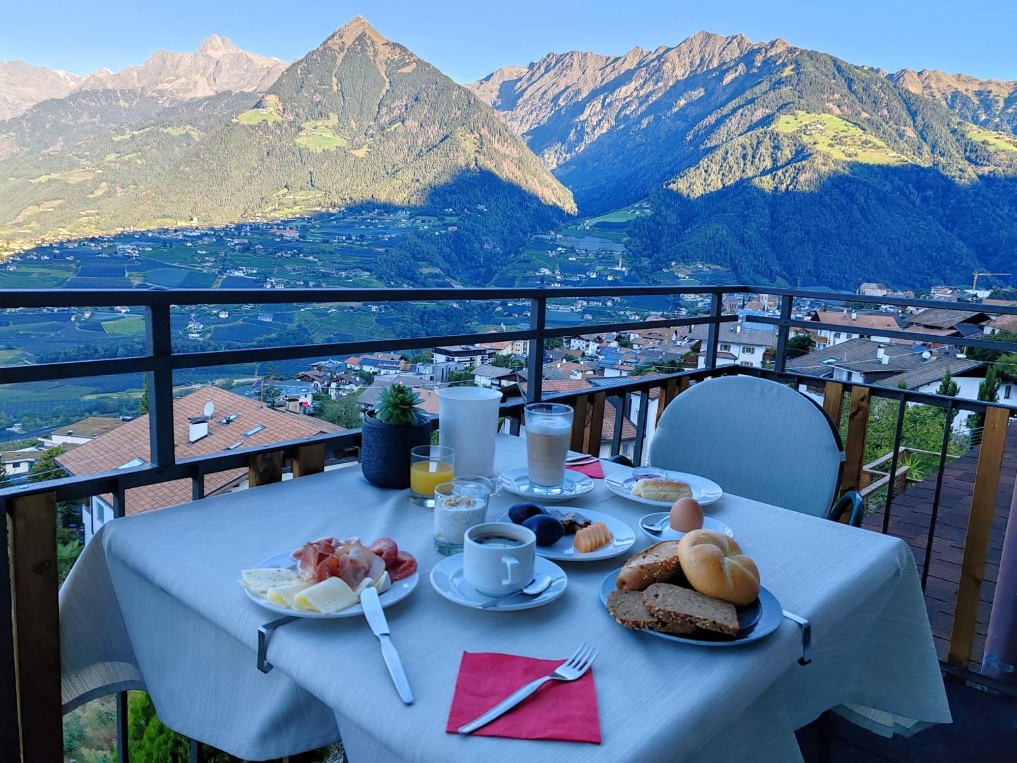 Schenna Garni Eden Bed & Breakfast Kültér fotó